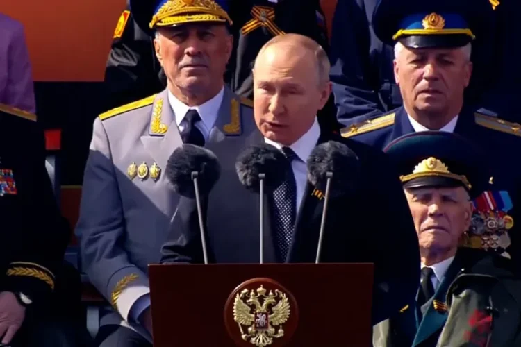 وسائل إعلام امريكية : دعوات التفاوض تخدم بوتين 1 وسائل إعلام امريكية : دعوات التفاوض تخدم بوتين 2025