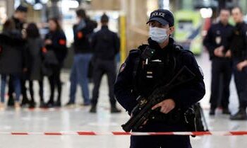 طعن بمحطة قطارات في باريس.. سقوط جرحى وتوقيف المهاجم 2025