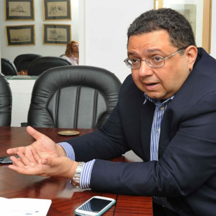 خبير اقتصادى مصرى : ارتفاع الفائدة يضر الاقتصاد وضعف الأنتاج سبب الأزمة 1 خبير اقتصادى مصرى : ارتفاع الفائدة يضر الاقتصاد وضعف الأنتاج سبب الأزمة 2025