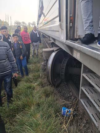 مصر : خروج قطار عن القضبان بمحطة أبو النمرس 1 مصر : خروج قطار عن القضبان بمحطة أبو النمرس 2025