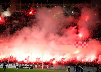 CR Belouizdad fans cheer the team during the 2022 CAF Champions League quarter-final football match between CR Belouizdad and Wydad Casablanca at 5th of July stadium in Algiers, Algeria on April 16, 2022 (Photo by APP/NurPhoto via Getty Images)