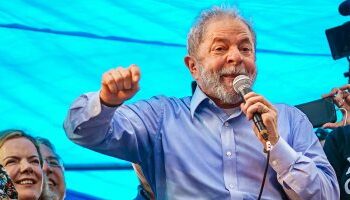 البرازيل : مصادر عشرات الطائرات المستخدمة في التنقيب غير القانوني عن الذهب 2025