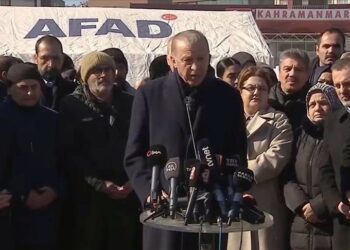 أردوغان : سنعيد بناء المنازل المهدمة خلال عام واحد 2025