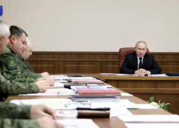 بوتين يعقد اجتماعا موسعا لبحث أحداث مطار داغستان 2024