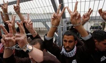 محلل فلسطيني: قانون إعدام الأسرى انتهاك لاتفاقية جنيف 2024