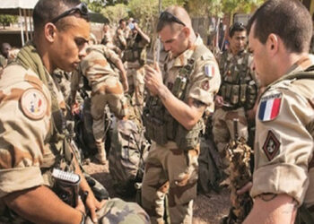 فرنسا في إفريقيا.. كر وفر 2025