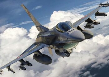 مسئول أمريكي: إدارة بايدن عازمة على تدريب طيارين أوكران على المقاتلة «F16» 2024
