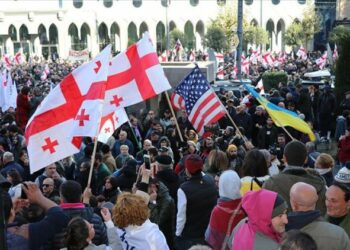 مظاهرات عنيفة في جورجيا رفضًا لقانون «العملاء الأجانب» 2024