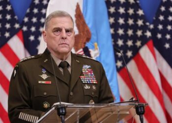 قائد الجيش الأمريكي يحذر من تصاعد التوتر مع الصين 2024
