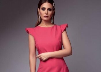 ممثلة مصرية شابة تهاجم الفنانات وتصفهم بالعواجيز 2025