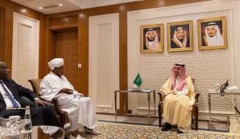 ممثل البرهان يلتقي وزير خارجية السعودية بعد تأجيل لقائه مع شكري 2024