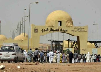 منظمة حقوقية تندد بوقف القاهرة تأشيرة دخول السودانيين إلى مصر: انتهاكا لاتفاقية "الحريات الأربع" 2024