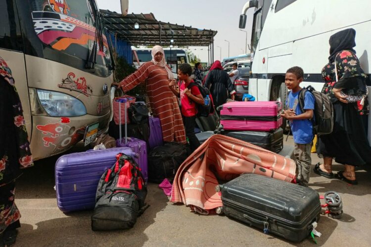 قوى "الحرية والتغيير" تطالب مصر بتسريع إجراءات دخول اللاجئين السودانيين 2024