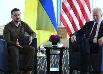 زيلينسكي عن باخموت.. "باتت في قلوبنا فقط" 2025