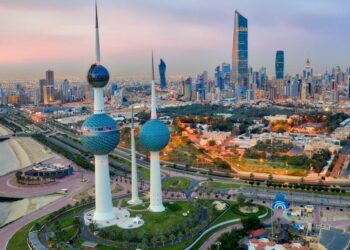الكويت تتعاقد مع مئات المعلمين من دولتين فقط وتستبعد مصر 2024