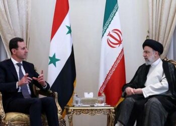 إيران تبدء خطة تفريس دمشق بتجنيس آلاف الإيرانيين في سوريا 2024