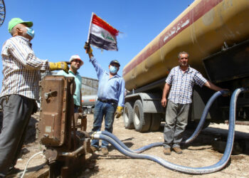 العراق يوافق على احتياجات لبنان من المشتقات النفطية بعد وساطة حزب الله 2024