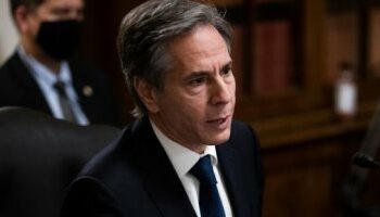 الخارجية الأمريكية ندين  حرق نسخة القرآن فى السويد 2025