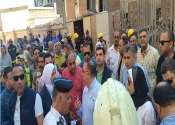 انفجار ماسورة غاز بمحيط عقار الإسكندرية المنهار 2025