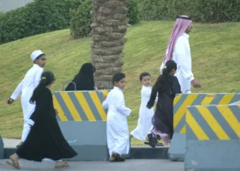 السعودية.. قلة عدد الذكور مقارنة بالإناث بتعداد السكان 2022 2025