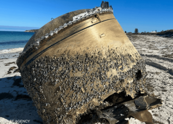 حطام فضائي  "مُحير" ومساع أسترالية لحل اللغز 2025