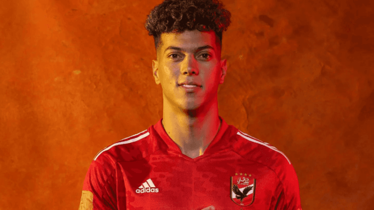 اشتعال الأزمة بين الاهلى المصرى ومنافسه الزمالك فى خطف اللاعبين 1 اشتعال الأزمة بين الاهلى المصرى ومنافسه الزمالك فى خطف اللاعبين 2025