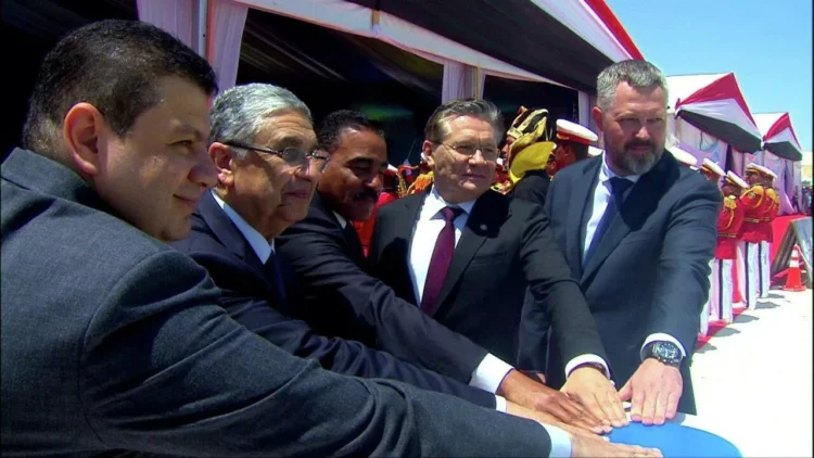 رغم الرفض الامريكى والاوروبى ...وزير الكهرباء المصري ومدير "روساتوم" يفتتحان هيئة محطات الضبعة النووية 1 رغم الرفض الامريكى والاوروبى ...وزير الكهرباء المصري ومدير "روساتوم" يفتتحان هيئة محطات الضبعة النووية 2025