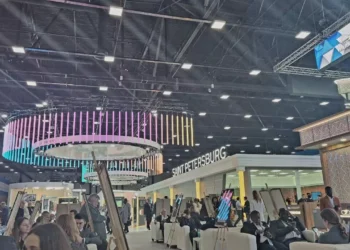 روسيا توقع اتفاقيات للتعاون في مجال الطيران مع عدة دول أفريقية 2025