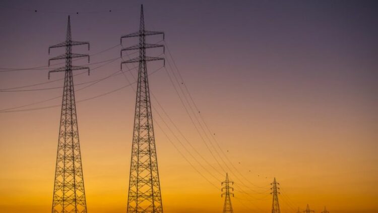 البرلمان المصرى يطالب باقالة وزير الكهرباء بسبب استمرار انقطاع التيار 1 البرلمان المصرى يطالب باقالة وزير الكهرباء بسبب استمرار انقطاع التيار 2025