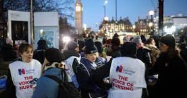 غالبية البريطانيين يدعمون إضراب قطاع الصحة رغم الاضطرابات 1 غالبية البريطانيين يدعمون إضراب قطاع الصحة رغم الاضطرابات 2025