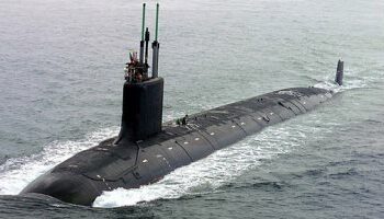 وصول الغواصة النووية الأمريكية الثانية إلى سول وسط توترات مع كوريا الشمالية 2025