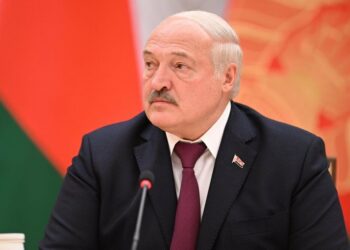 لوكاشينكو: الغرب يسلط المقصلة النووية على رأس أوروبا بيديه 2025