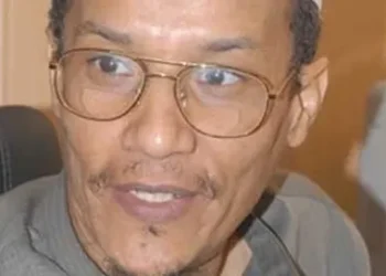 الغضب يجتاح الشارع الجزائرى  عقب منع السلطات للمعارض المعتقل بلحاج من الالتحاق بالمستشفى للعلاج 2025