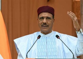 النيجر: لا يوجد سبب واضح لـ محاصرة الرئيس محمد بازوم بالعاصمة نيامي 2025