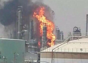 الكويت: حريق كبير في مصفاة ميناء الأحمدي 2024
