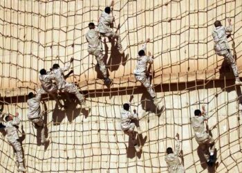 وفد عسكري روسي يصل ليبيا.. وهذا جدول أعماله 2025