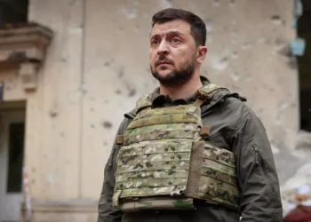 إعلان مفاجئ لزيلينسكي يدعي فيه "محاربة الفاسدين" 2025