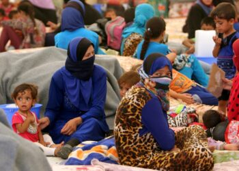 السلطات العراقية تعيد 117 نازحا من أربيل لمناطق سكنهم الأصلية بالموصل 2025