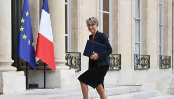 فرنسا.. اجتماع خلية إدارة الأزمة لبحث سبل مواجهة موجة الحر الشديد 2025