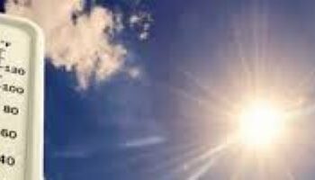 الأرصاد المصرية تحذر من اضطراب الملاحة على خليج السويس والبحر الأحمر وارتفاع الأمواج لـ 3 أمتار 2025