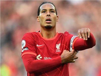كلوب: فان دايك يملك جميع مقومات القائد في ليفربول..وصلاح لم يفدنا بشئ 1 كلوب: فان دايك يملك جميع مقومات القائد في ليفربول..وصلاح لم يفدنا بشئ 2025