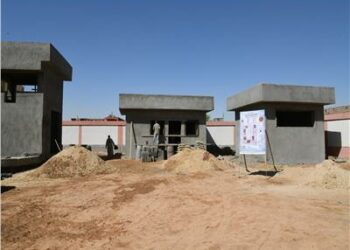 الموطنون يصرخون  .. محافظة قنا تفتقر  لمشروعات الصرف الصحي   2025