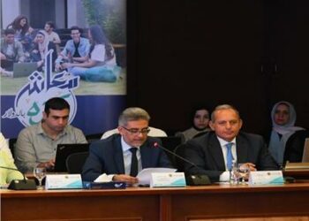 لإنقاذ الاقتصاد المصرى من الانهيار .. تفاصيل أول وثيقة معاش بالدولار للمصريين بالخارج 2025