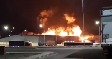 حريق مروع يلتهم مستودعات البترول فى العقبة بالأردن 1 حريق مروع يلتهم مستودعات البترول فى العقبة بالأردن 2025