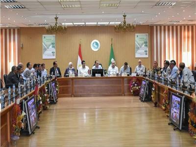 مسؤل مصرى : آبار المياه بالمناطق الصناعية غير صالحة للعمل 1 مسؤل مصرى : آبار المياه بالمناطق الصناعية غير صالحة للعمل 2025