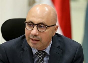 مسؤل مصرى : الشباب الآن فاشل ثقافيا ولا يفكر فى القراءة  2025