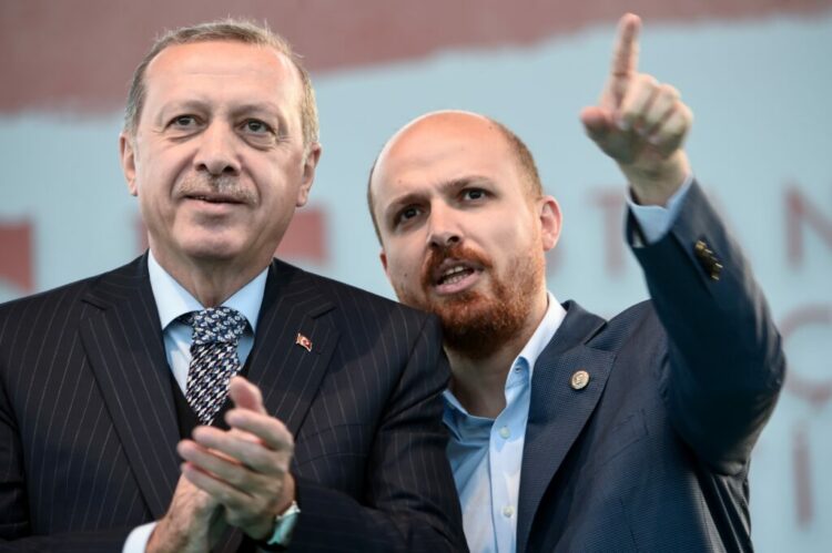 أردوغان يجهز نجله نجم الدين بلال لتوريث حكم تركيا 2024