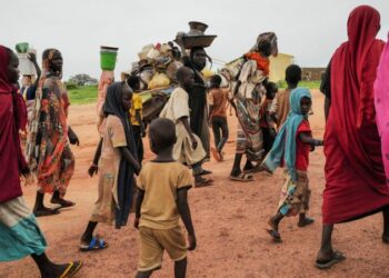 ممرضات بالإكراه وأخريات "يبعن" في الأسواق.. قصص نساء مختطفات في السودان 2025