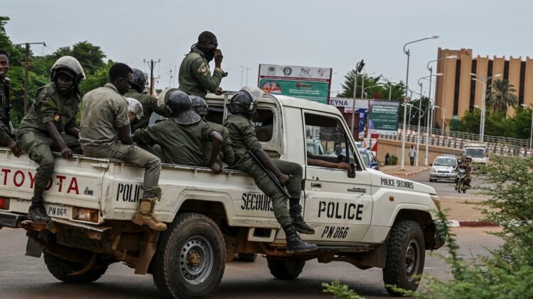 الجزائر ترفض طلباً فرنسياً حول النيجر.. وباريس تنفي تقديمه! 1 الجزائر ترفض طلباً فرنسياً حول النيجر.. وباريس تنفي تقديمه! 2025