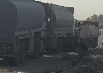 الجيش الأمريكي يستأنف أنشطته في تصدير النفط السوري المسروق إلى الأسواق المجاورة 2025